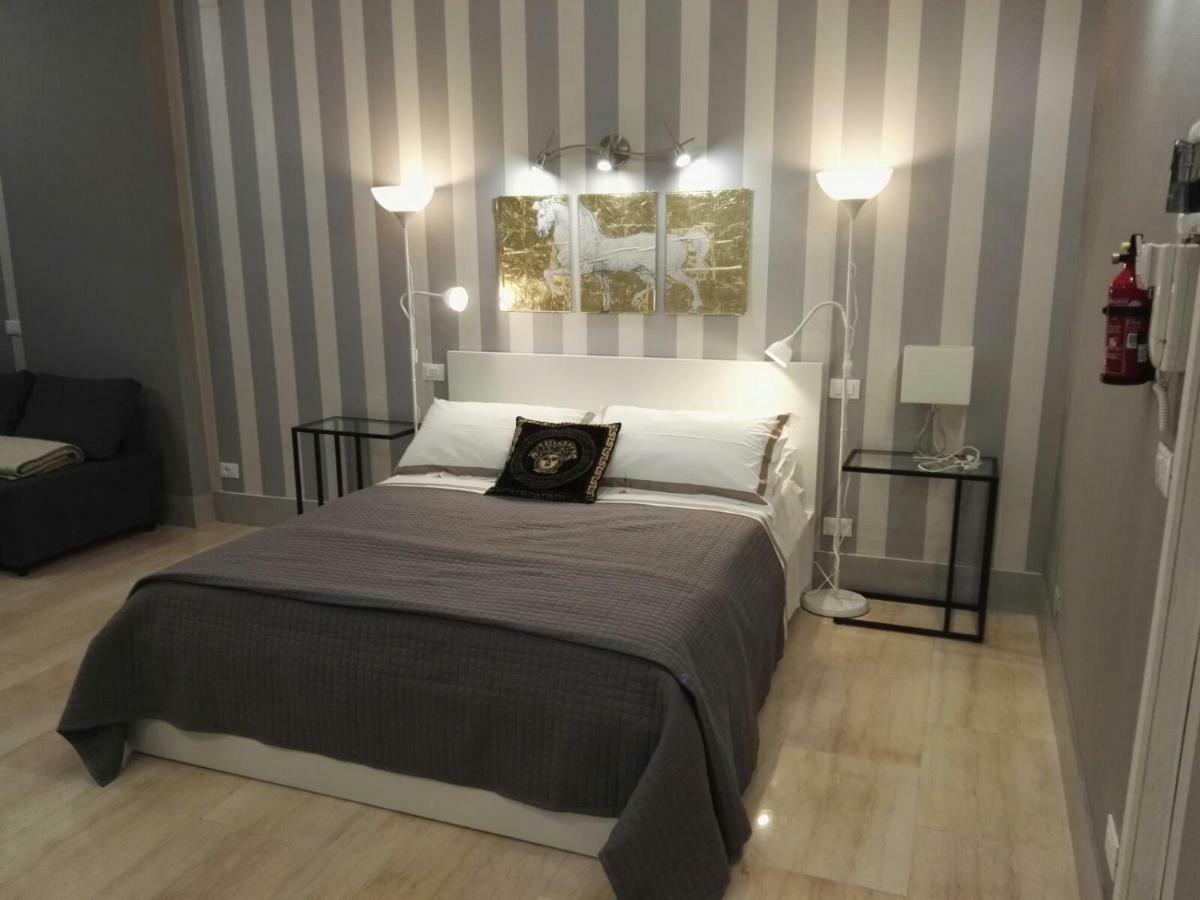 B&B Pescara Centro Luxury Suite Eksteriør billede